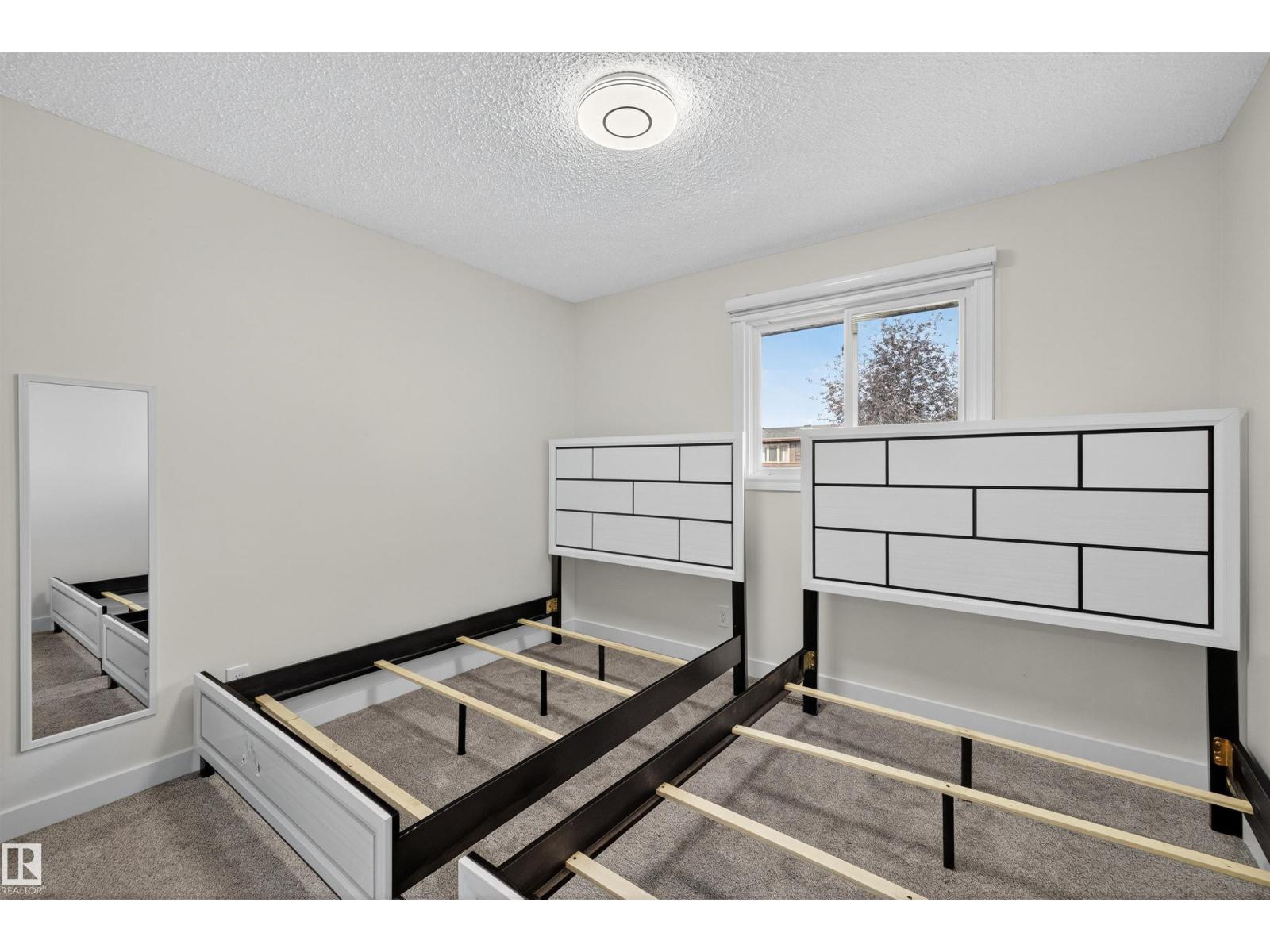 11020 158 Av Nw, Edmonton, Alberta  T5X 4V4 - Photo 47 - E4459205