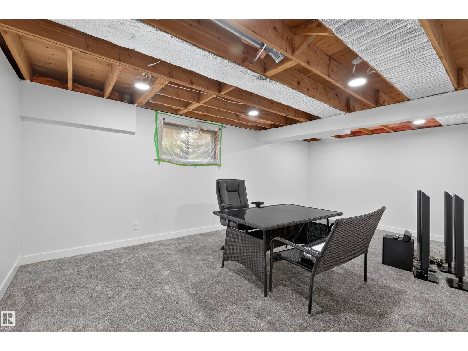 11020 158 Av Nw, Edmonton, Alberta  T5X 4V4 - Photo 61 - E4459205