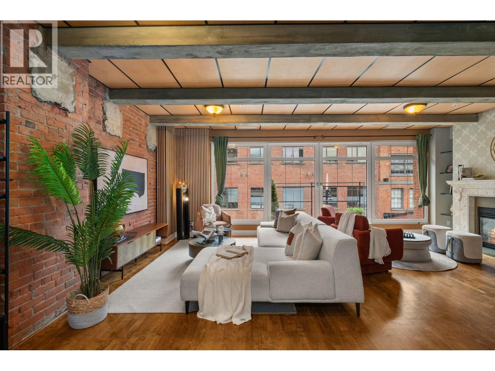 301 1155 MAINLAND STREET, Vancouver, British Columbia