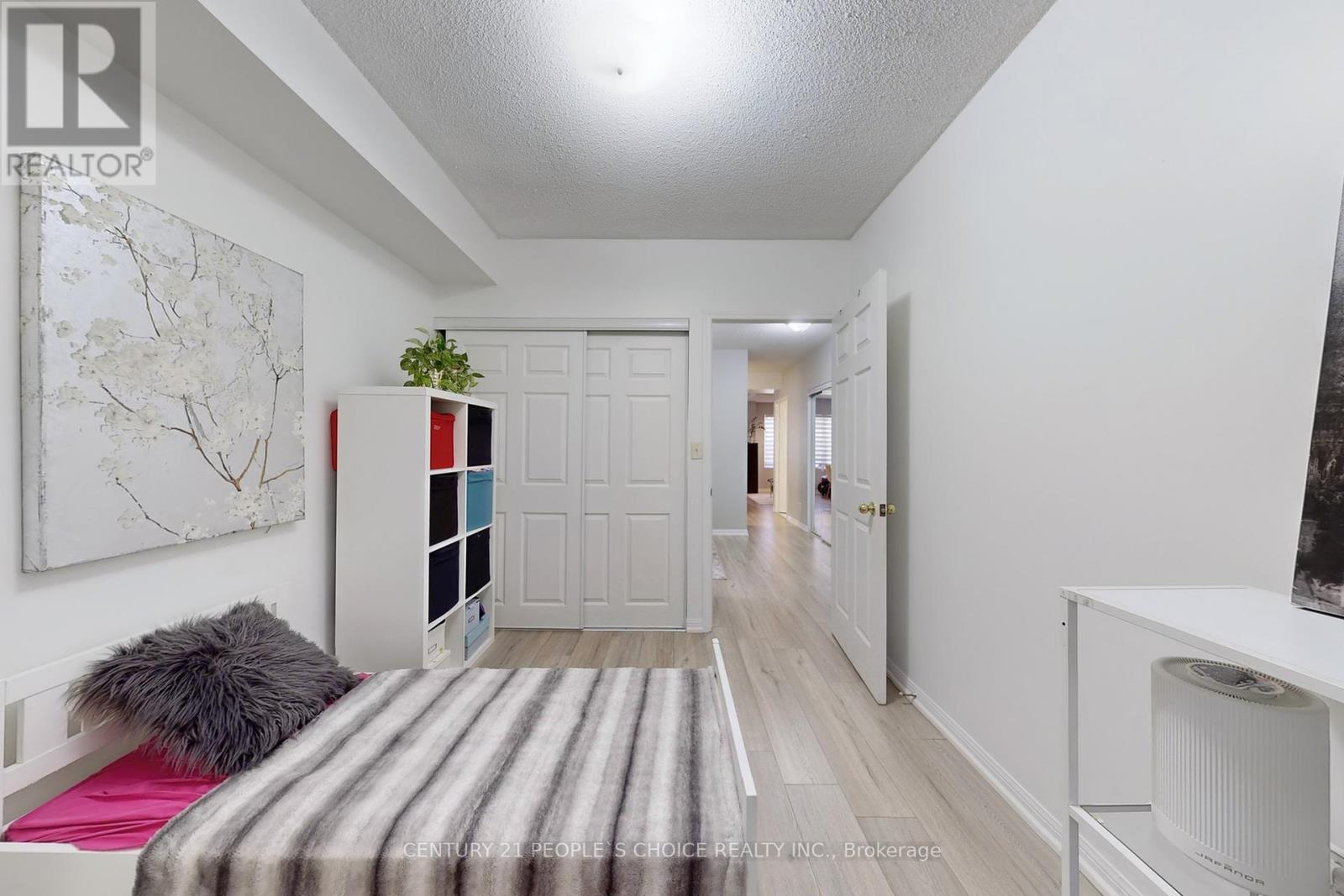 1028 - 3045 Finch Avenue W, Toronto (Humbermede), Ontario  M9M 0A5 - Photo 25 - W12422567