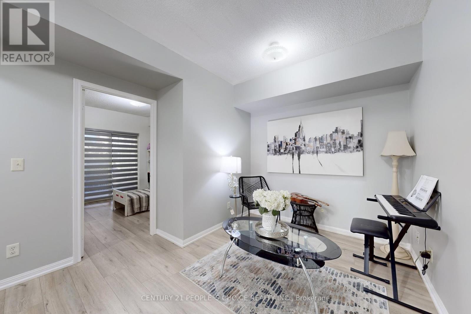 1028 - 3045 Finch Avenue W, Toronto (Humbermede), Ontario  M9M 0A5 - Photo 17 - W12422567