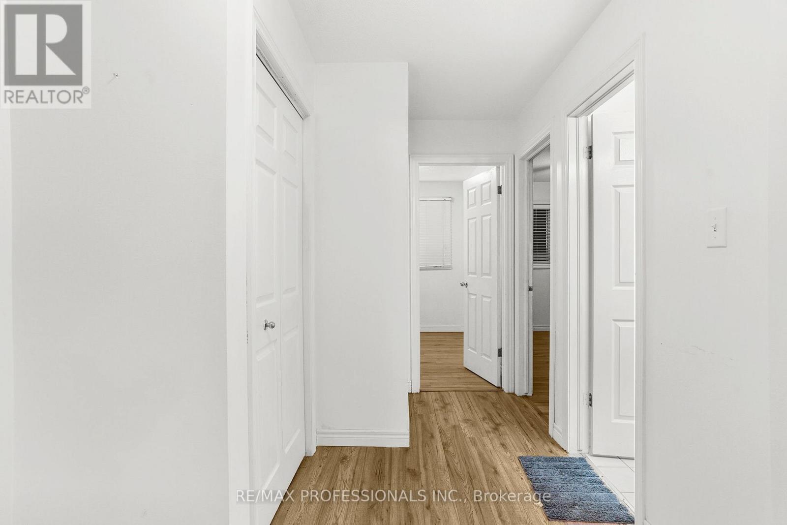 17 - 384 Limeridge Road E, Hamilton, Ontario  L9A 2S7 - Photo 20 - X12423705