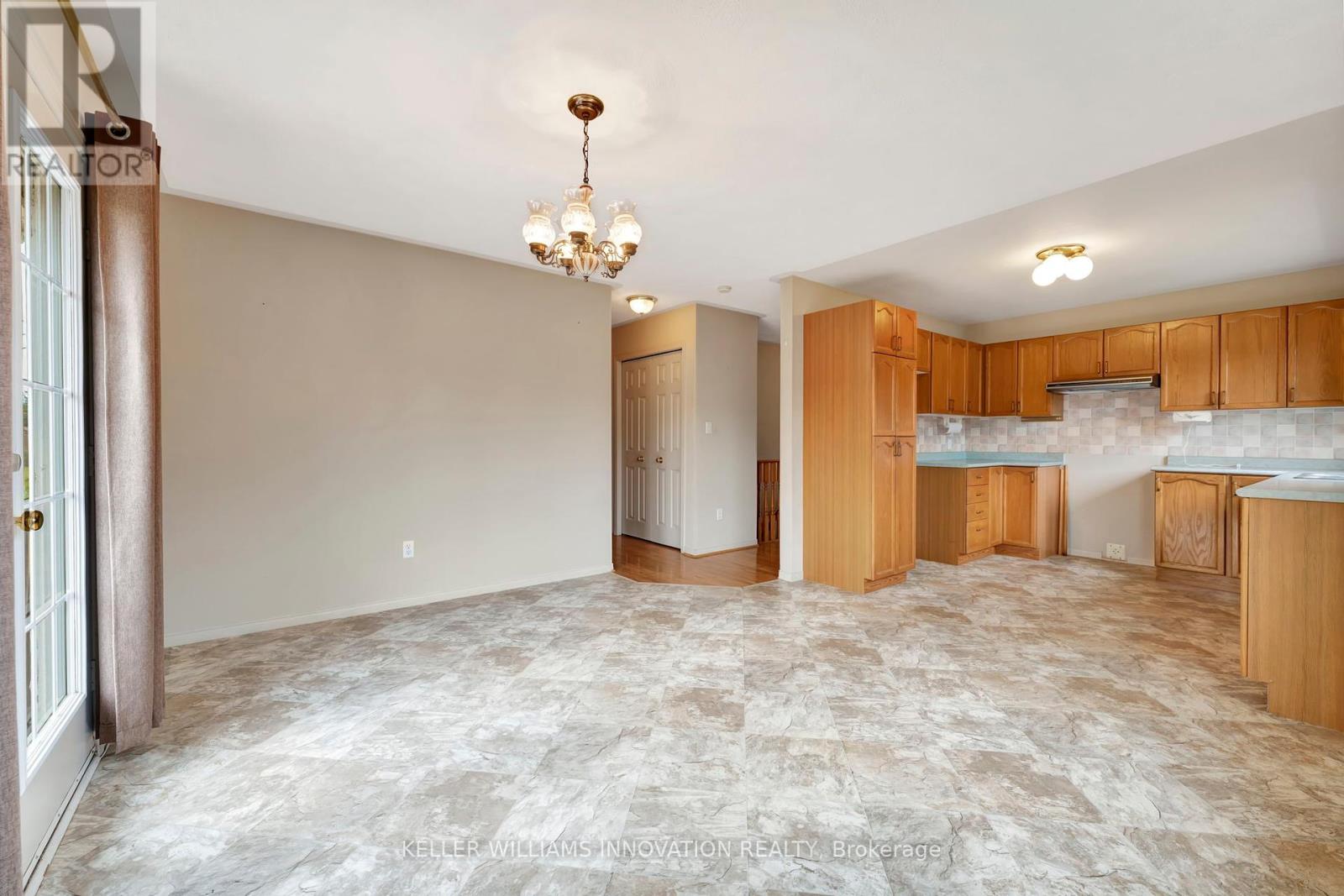 480 Havelock Avenue S, North Perth, Ontario  N4W 3T5 - Photo 13 - X12423730