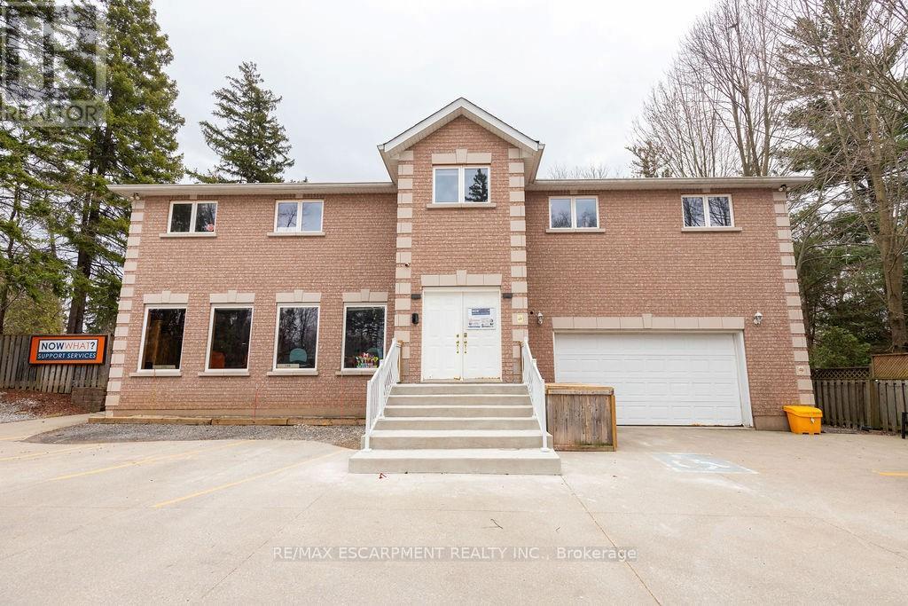 144 WILSON STREET E, Hamilton, Ontario