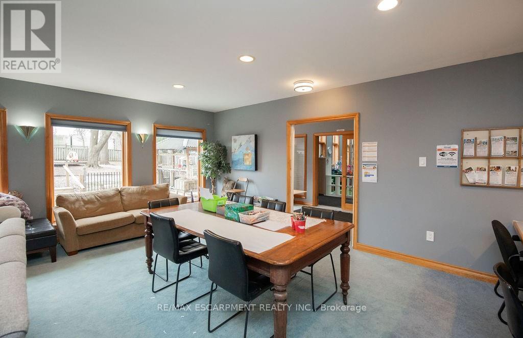 144 Wilson Street E, Hamilton, Ontario  L9G 2B7 - Photo 30 - X12423772