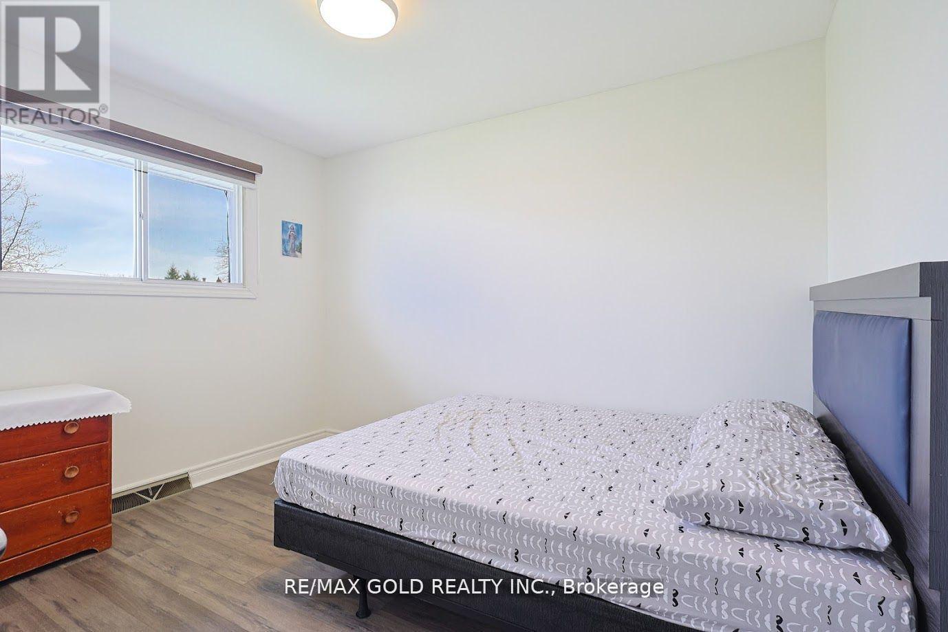 621 Lincoln Street, Welland, Ontario  L3B 4R2 - Photo 32 - X12423816