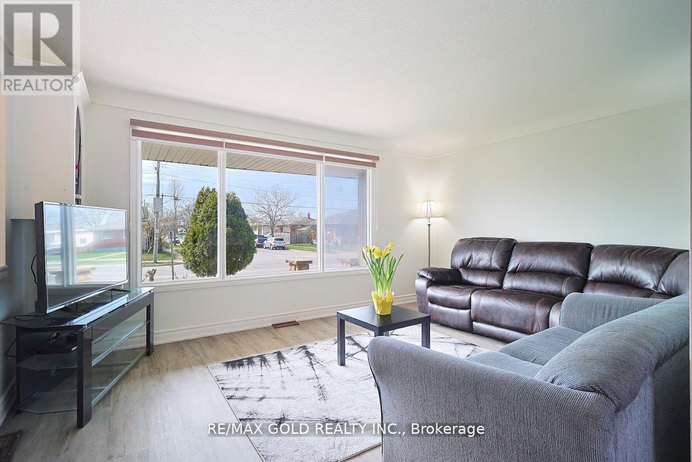 621 Lincoln Street, Welland, Ontario  L3B 4R2 - Photo 6 - X12423816