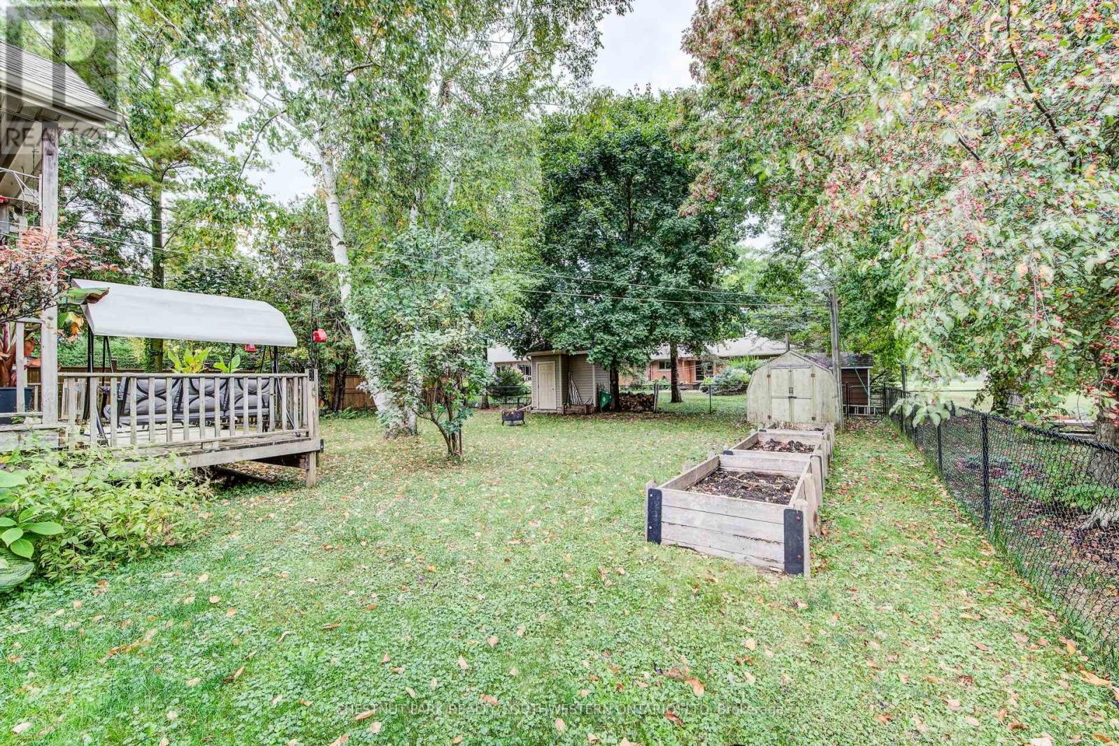 1105 Queen's Bush Road, Wellesley, Ontario  N0B 2T0 - Photo 47 - X12423818