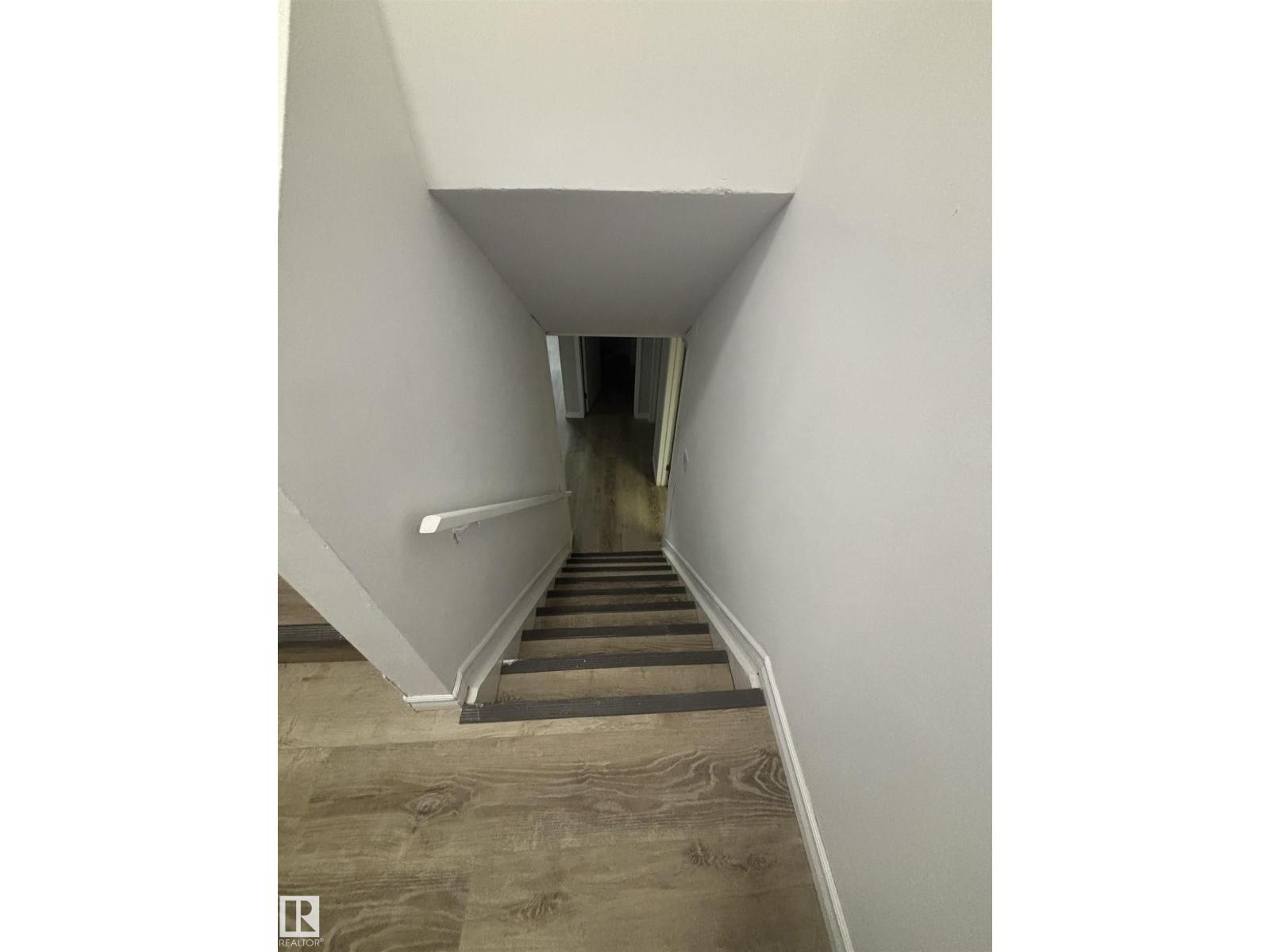 5414 14 A Av Nw, Edmonton, Alberta  T6L 2B6 - Photo 15 - E4459023
