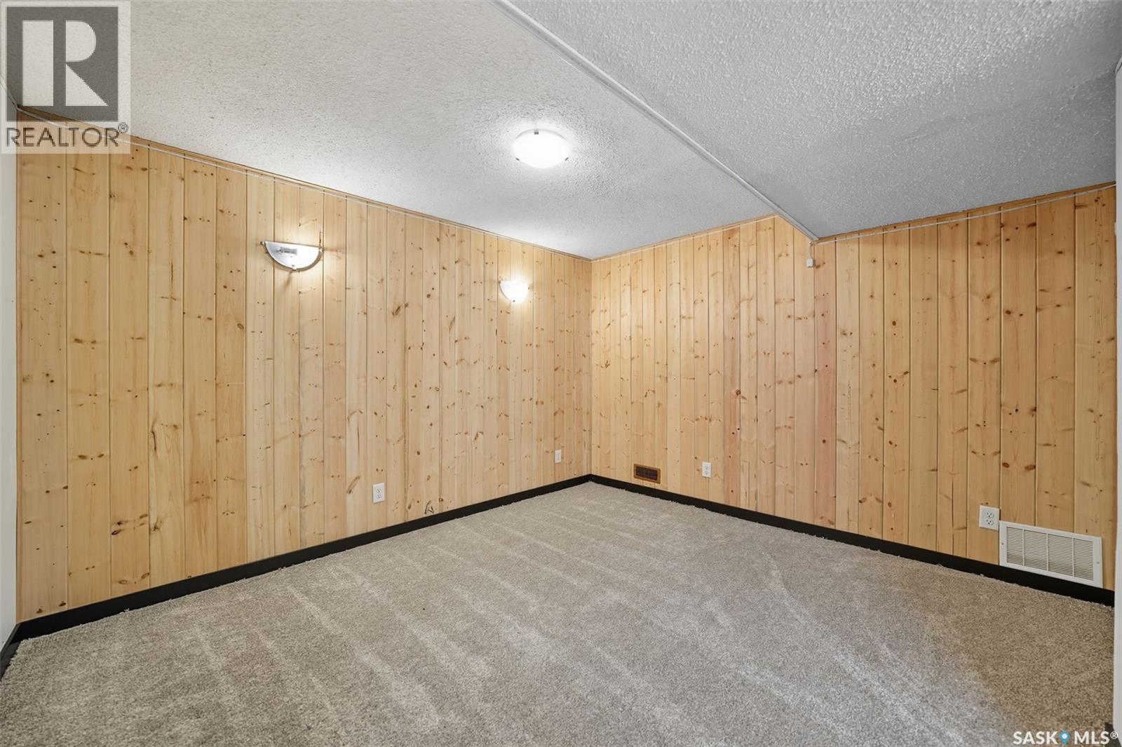 266 Assiniboine Drive, Saskatoon, Saskatchewan  S7K 4A2 - Photo 24 - SK019068