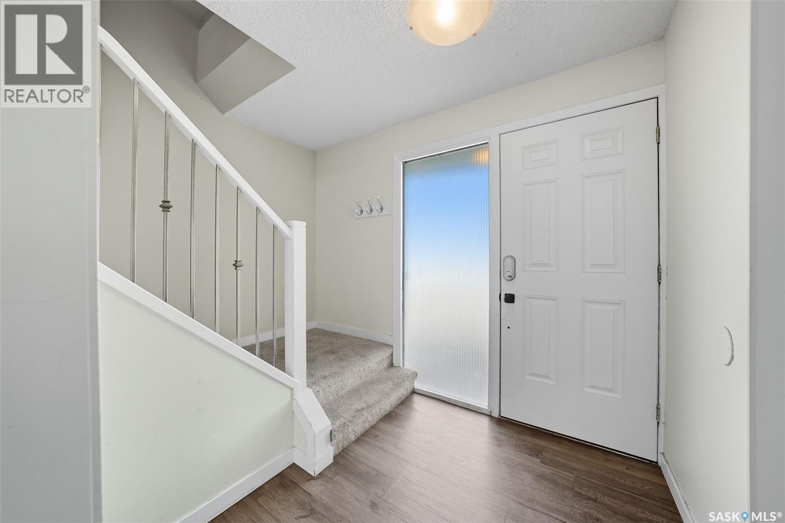 266 Assiniboine Drive, Saskatoon, Saskatchewan  S7K 4A2 - Photo 3 - SK019068