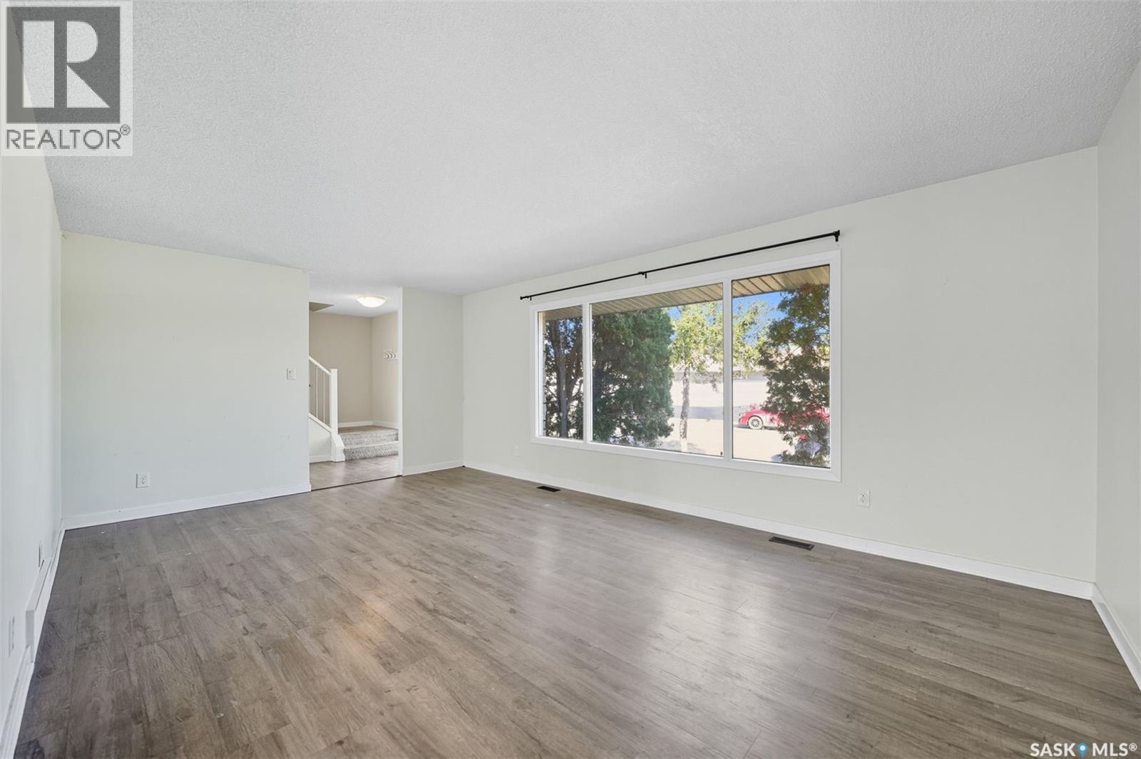 266 Assiniboine Drive, Saskatoon, Saskatchewan  S7K 4A2 - Photo 5 - SK019068