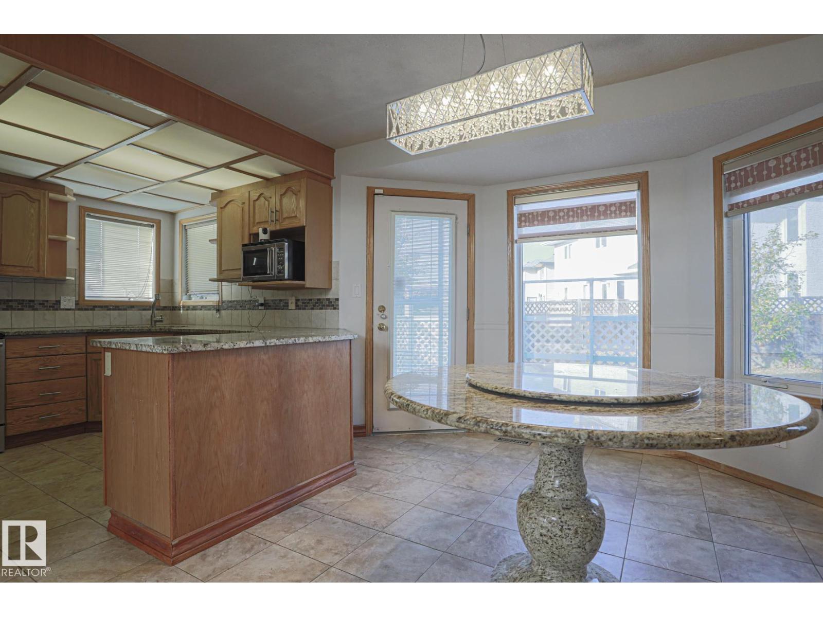 16120 57a St Nw Nw, Edmonton, Alberta  T5Y 2T1 - Photo 8 - E4459210