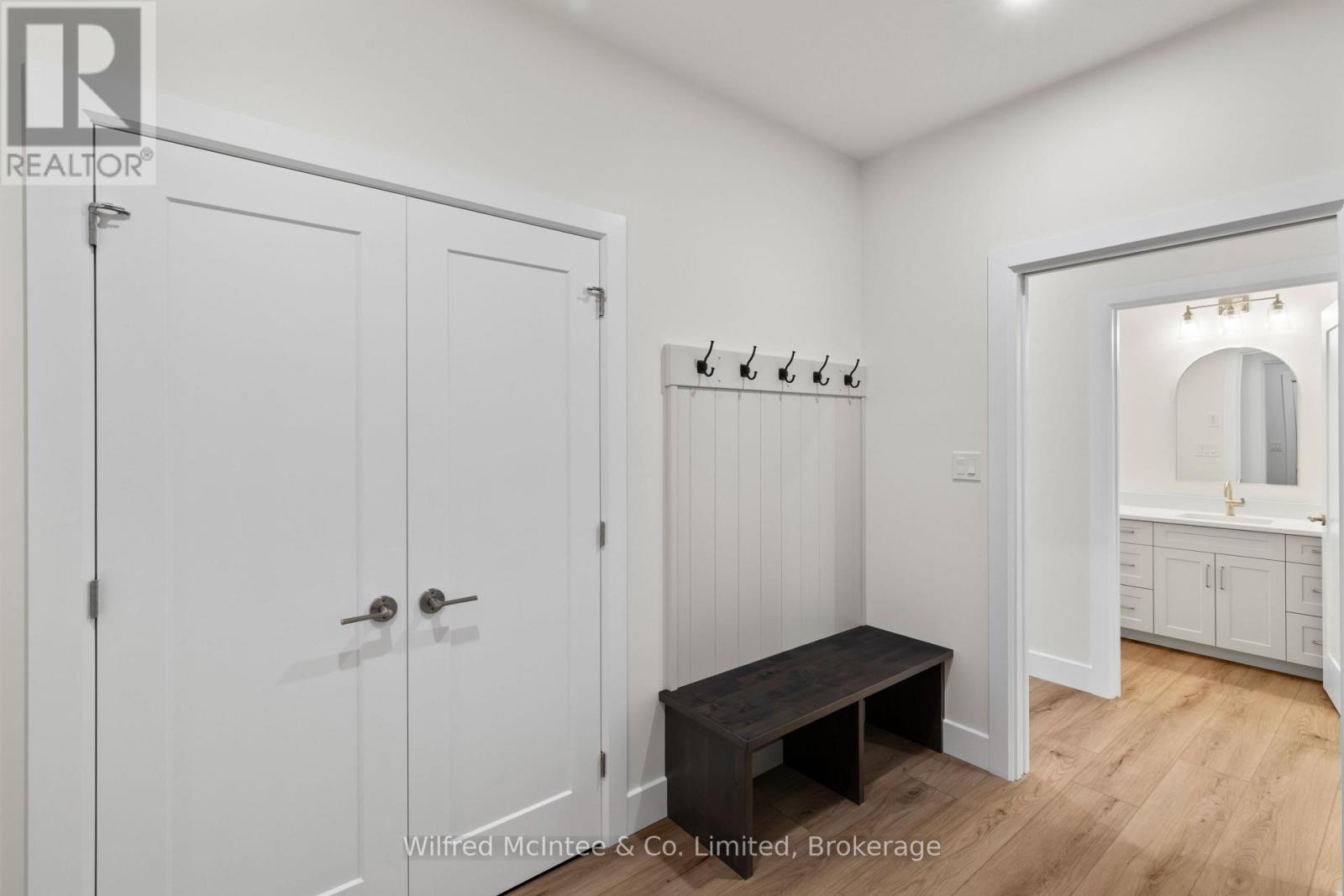 44 Mctavish Crescent, Huron-Kinloss, Ontario  N0G 2R0 - Photo 20 - X12213788