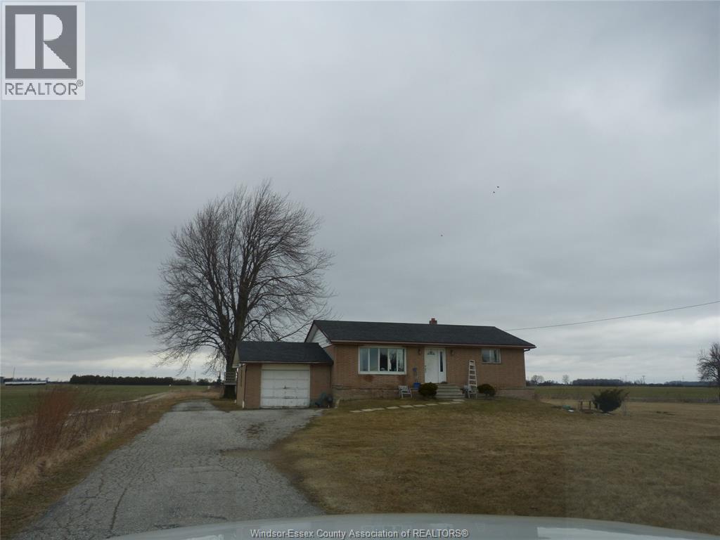 321 Highway 3, Leamington, Ontario  N8H 3V6 - Photo 1 - 25011984