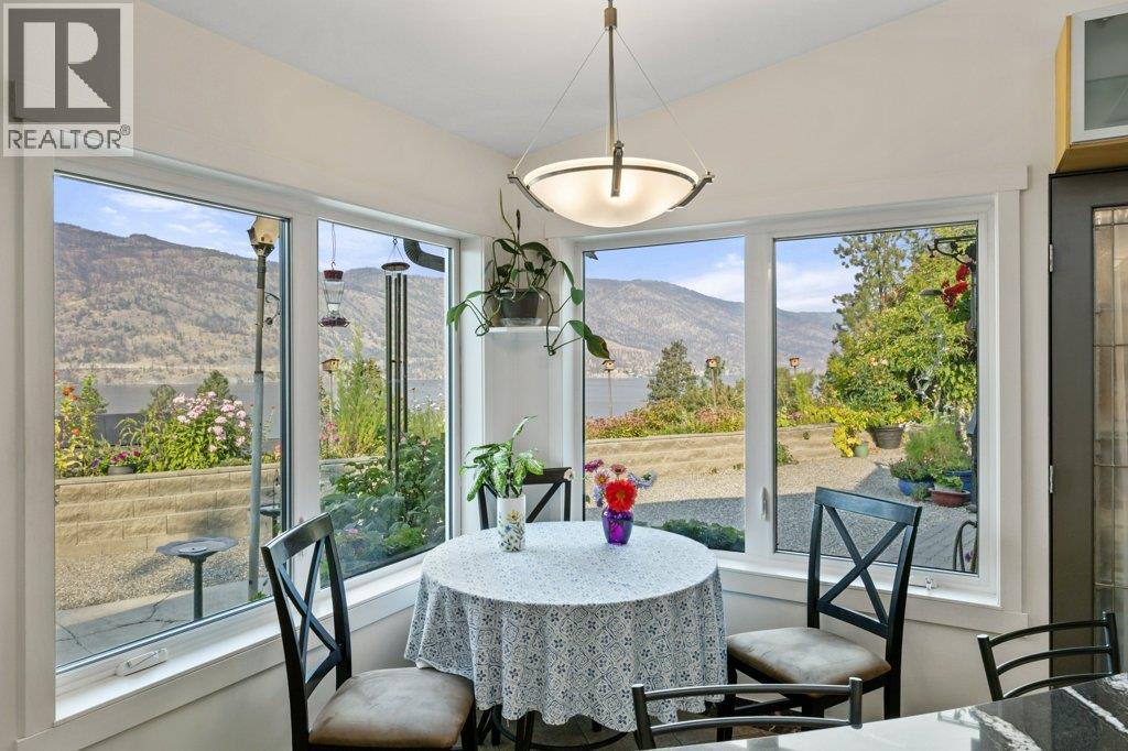 2245 Bennett Road, Kelowna, British Columbia  V1V 2N3 - Photo 11 - 10363343