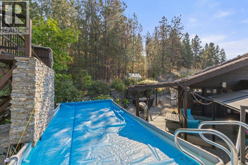 2245 Bennett Road, Kelowna, British Columbia  V1V 2N3 - Photo 36 - 10363343