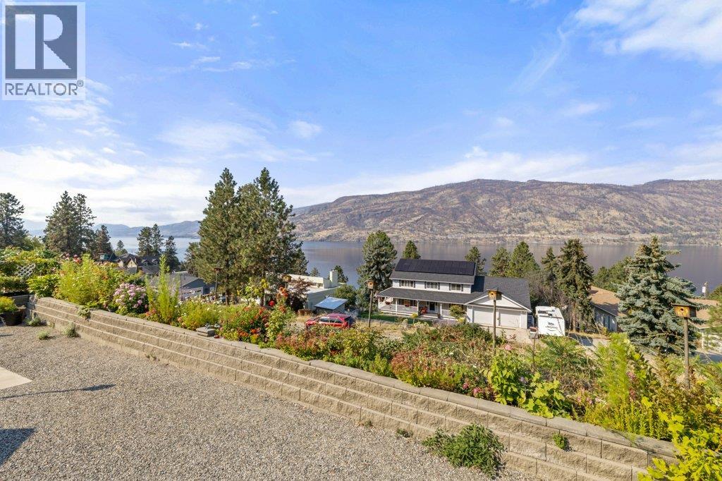 2245 Bennett Road, Kelowna, British Columbia  V1V 2N3 - Photo 38 - 10363343