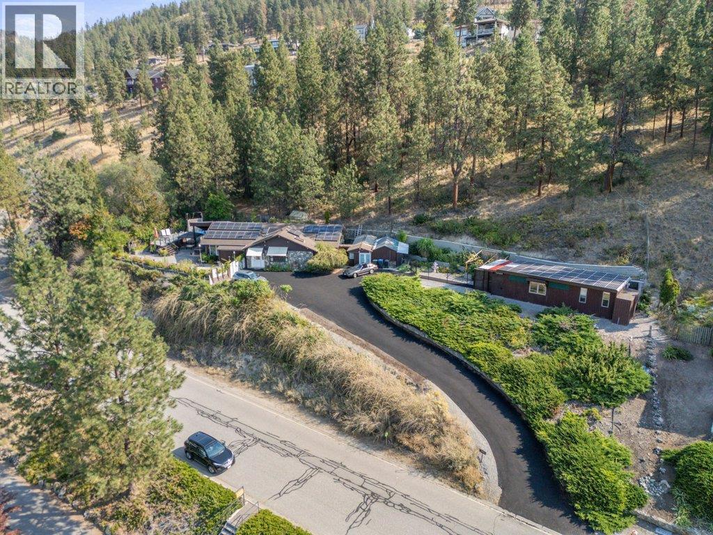 2245 Bennett Road, Kelowna, British Columbia  V1V 2N3 - Photo 49 - 10363343