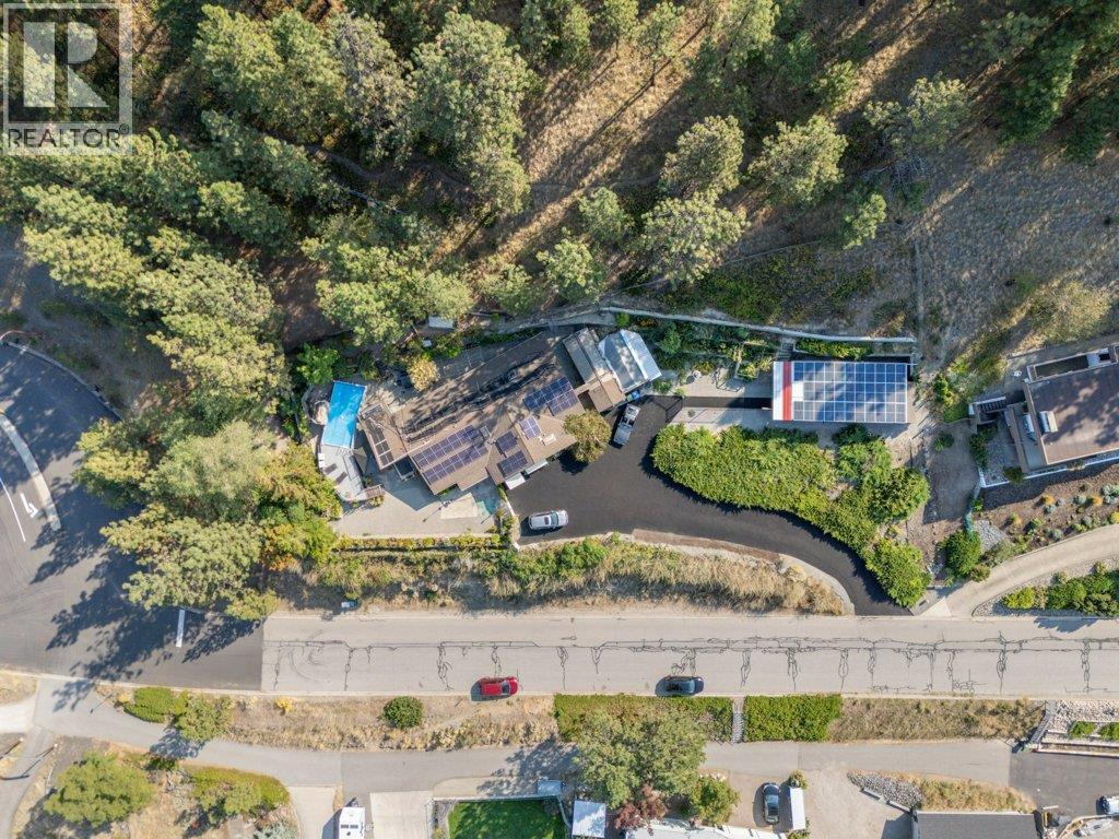 2245 Bennett Road, Kelowna, British Columbia  V1V 2N3 - Photo 51 - 10363343