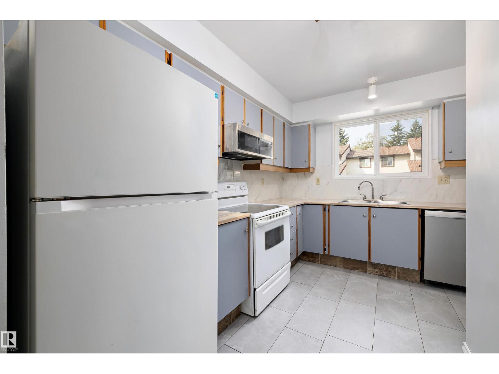 #3 17409 95 St Nw, Edmonton, Alberta  T5Z 2A9 - Photo 12 - E4457191