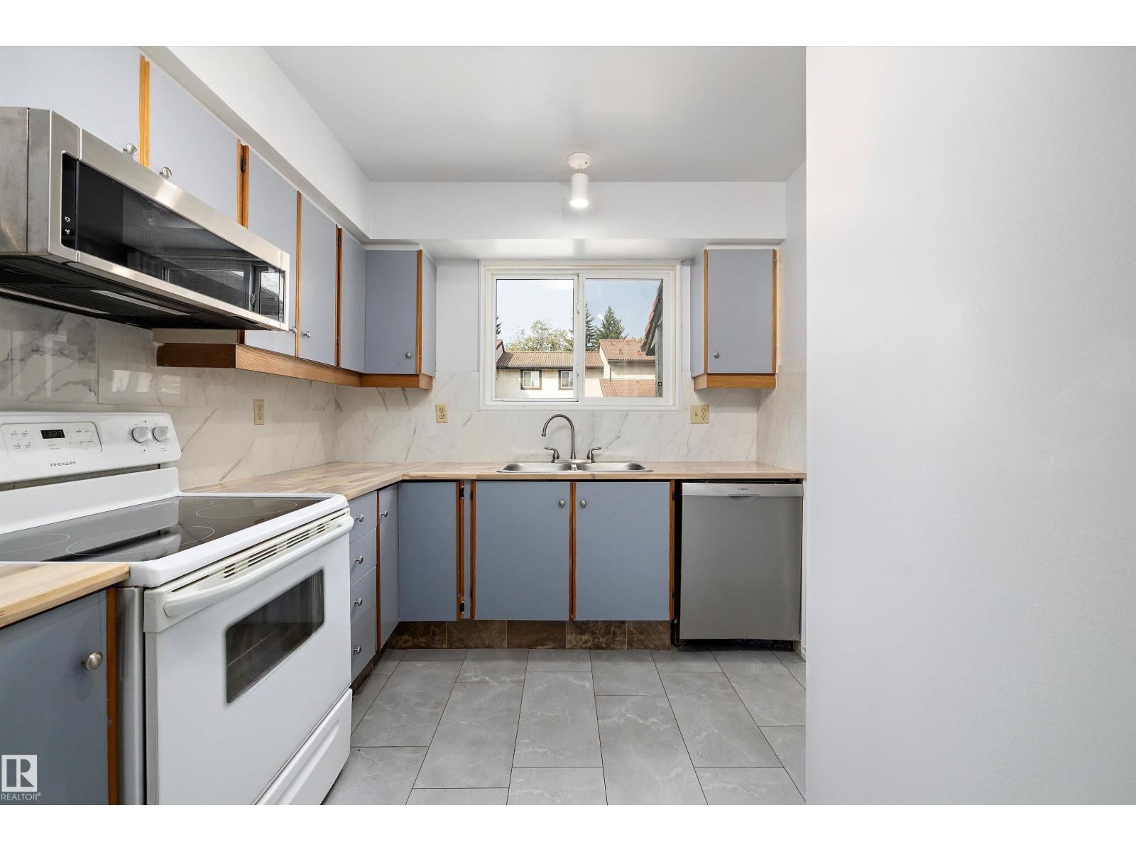 #3 17409 95 St Nw, Edmonton, Alberta  T5Z 2A9 - Photo 11 - E4457191