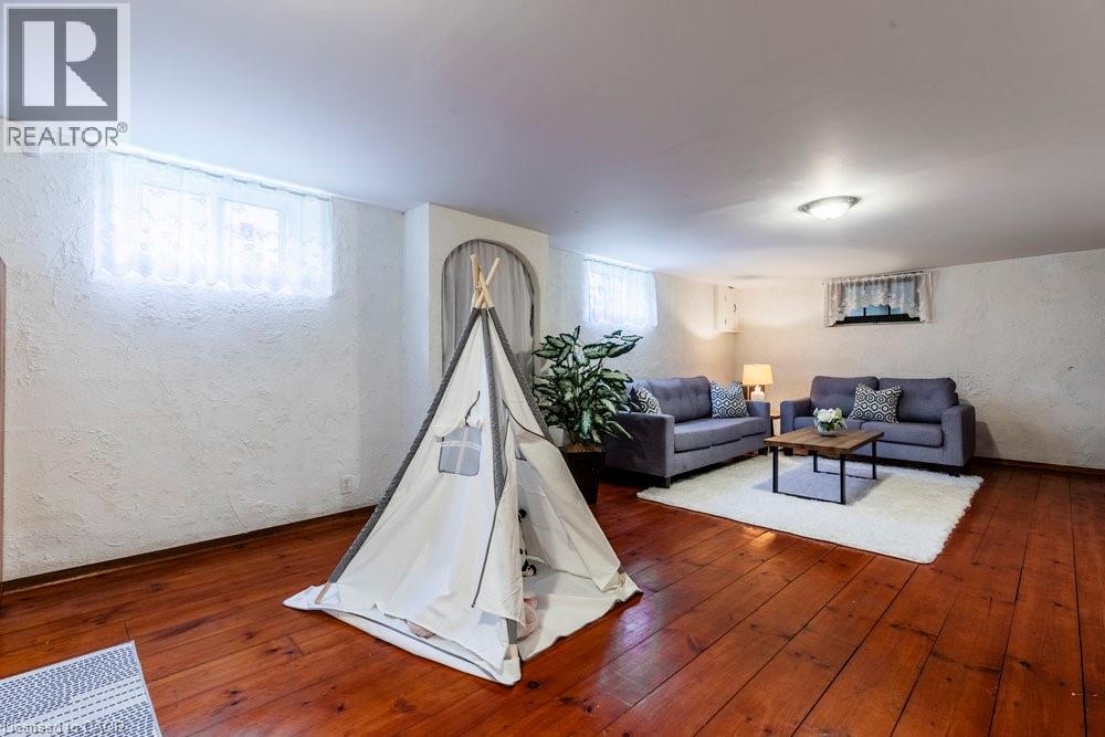 37 Lower Horning Road, Hamilton, Ontario  L8S 3E9 - Photo 36 - 40772568