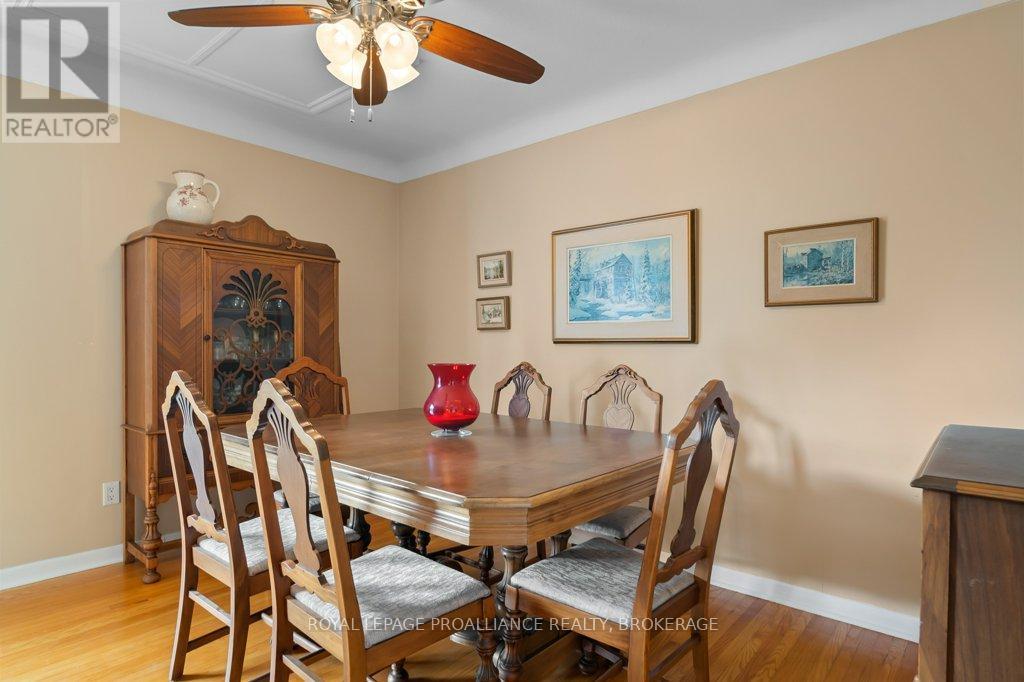 673 Sussex Boulevard, Kingston, Ontario  K7M 5B2 - Photo 11 - X12423939