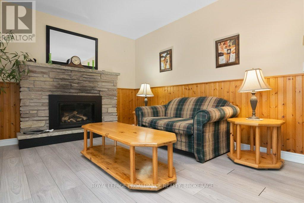 673 Sussex Boulevard, Kingston, Ontario  K7M 5B2 - Photo 25 - X12423939