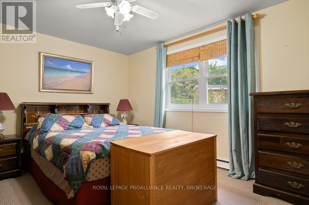 673 Sussex Boulevard, Kingston, Ontario  K7M 5B2 - Photo 32 - X12423939