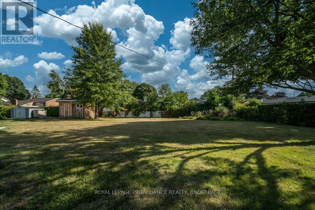 673 Sussex Boulevard, Kingston, Ontario  K7M 5B2 - Photo 45 - X12423939