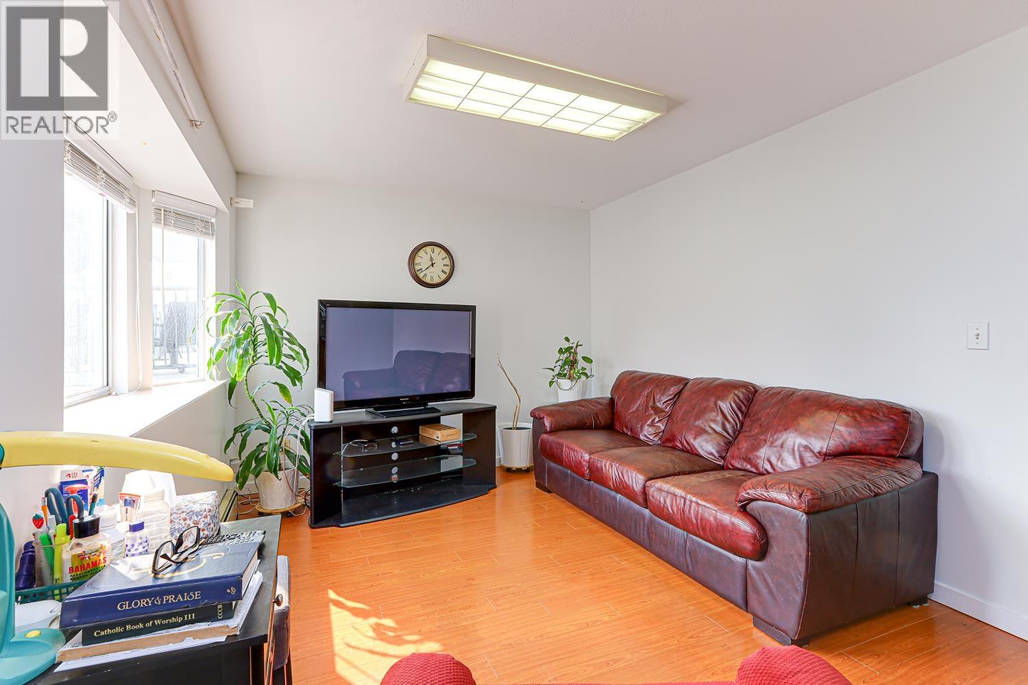8006 Chester Street, Vancouver, British Columbia  V5X 3Y6 - Photo 13 - R3051462