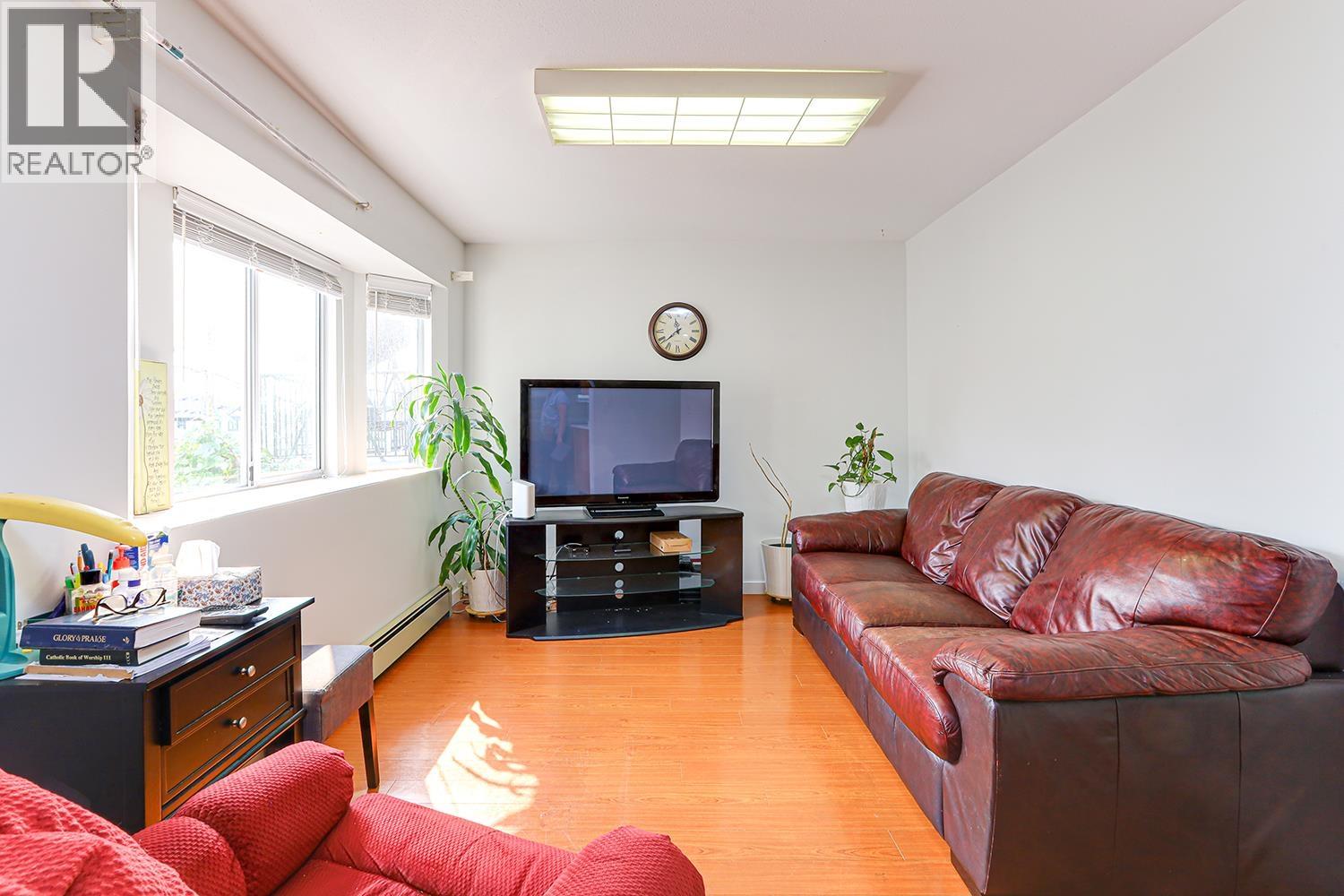 8006 Chester Street, Vancouver, British Columbia  V5X 3Y6 - Photo 12 - R3051462
