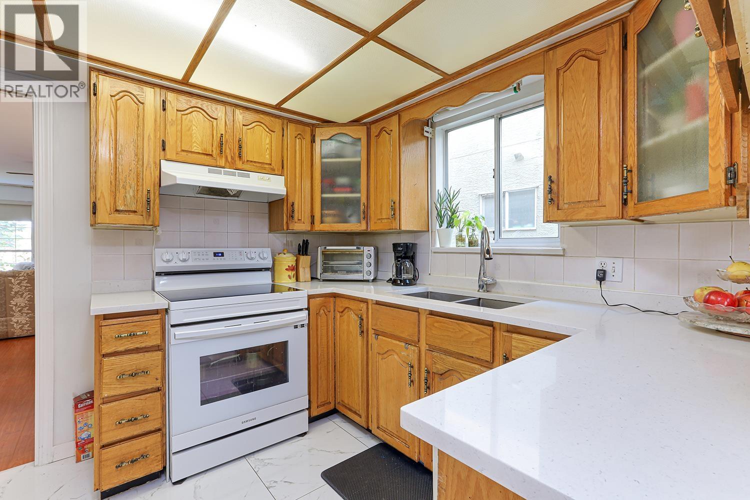 8006 Chester Street, Vancouver, British Columbia  V5X 3Y6 - Photo 16 - R3051462