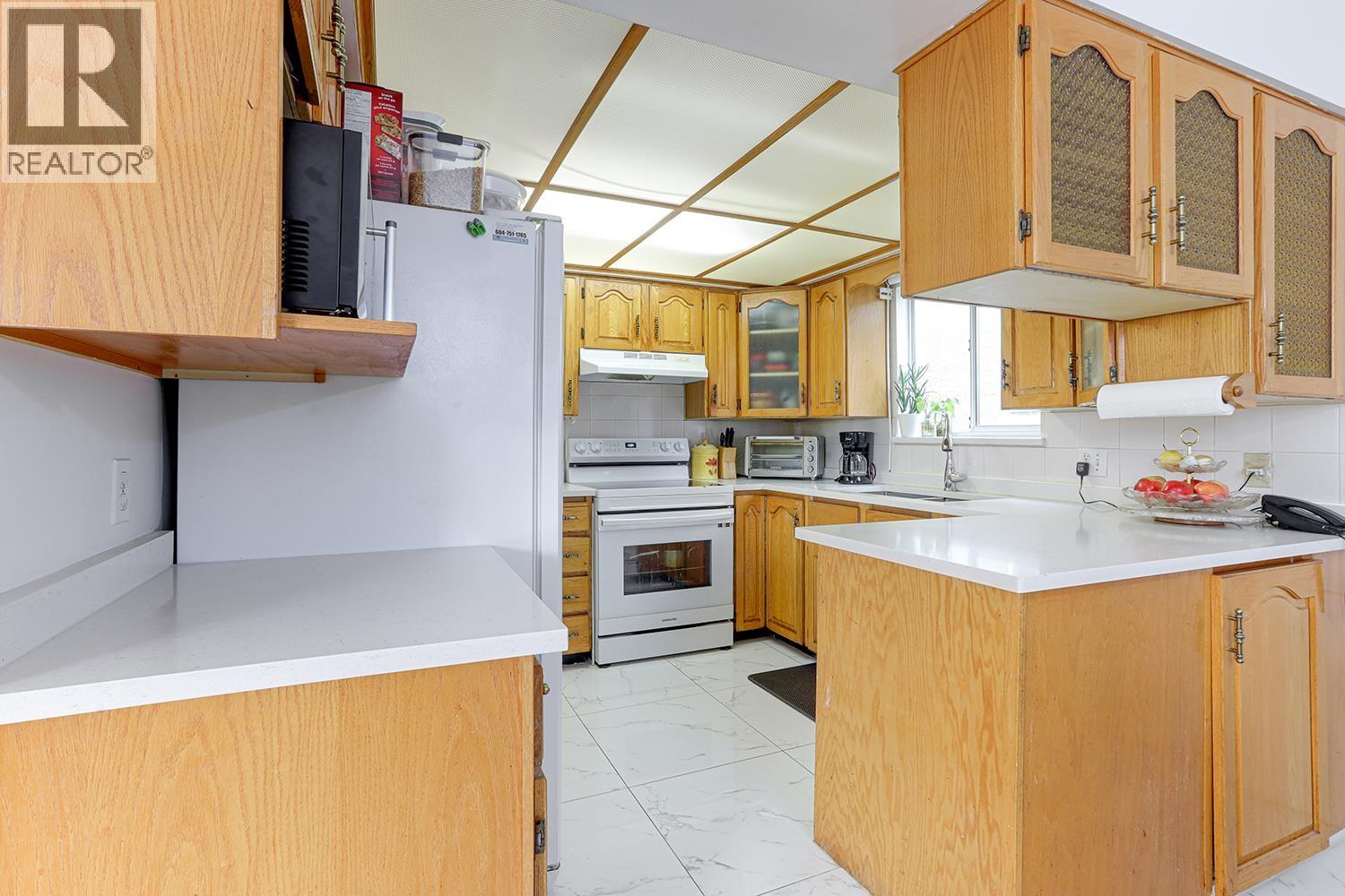 8006 Chester Street, Vancouver, British Columbia  V5X 3Y6 - Photo 15 - R3051462