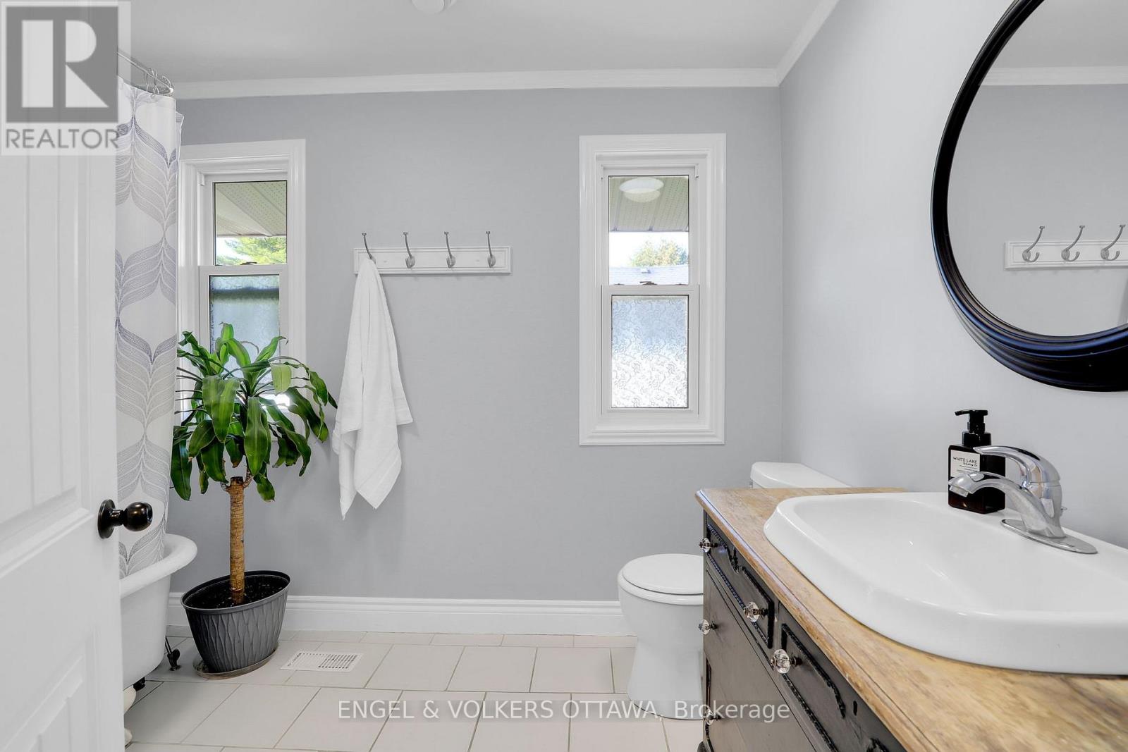 10 Ida Street S, Arnprior, Ontario  K7S 3A4 - Photo 31 - X12423953