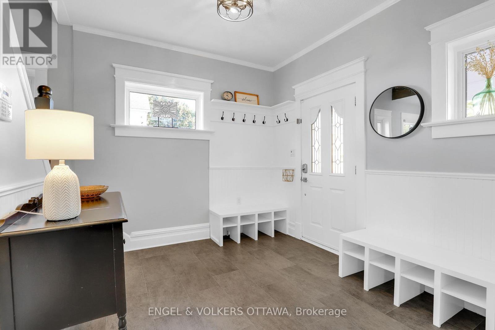 10 Ida Street S, Arnprior, Ontario  K7S 3A4 - Photo 7 - X12423953
