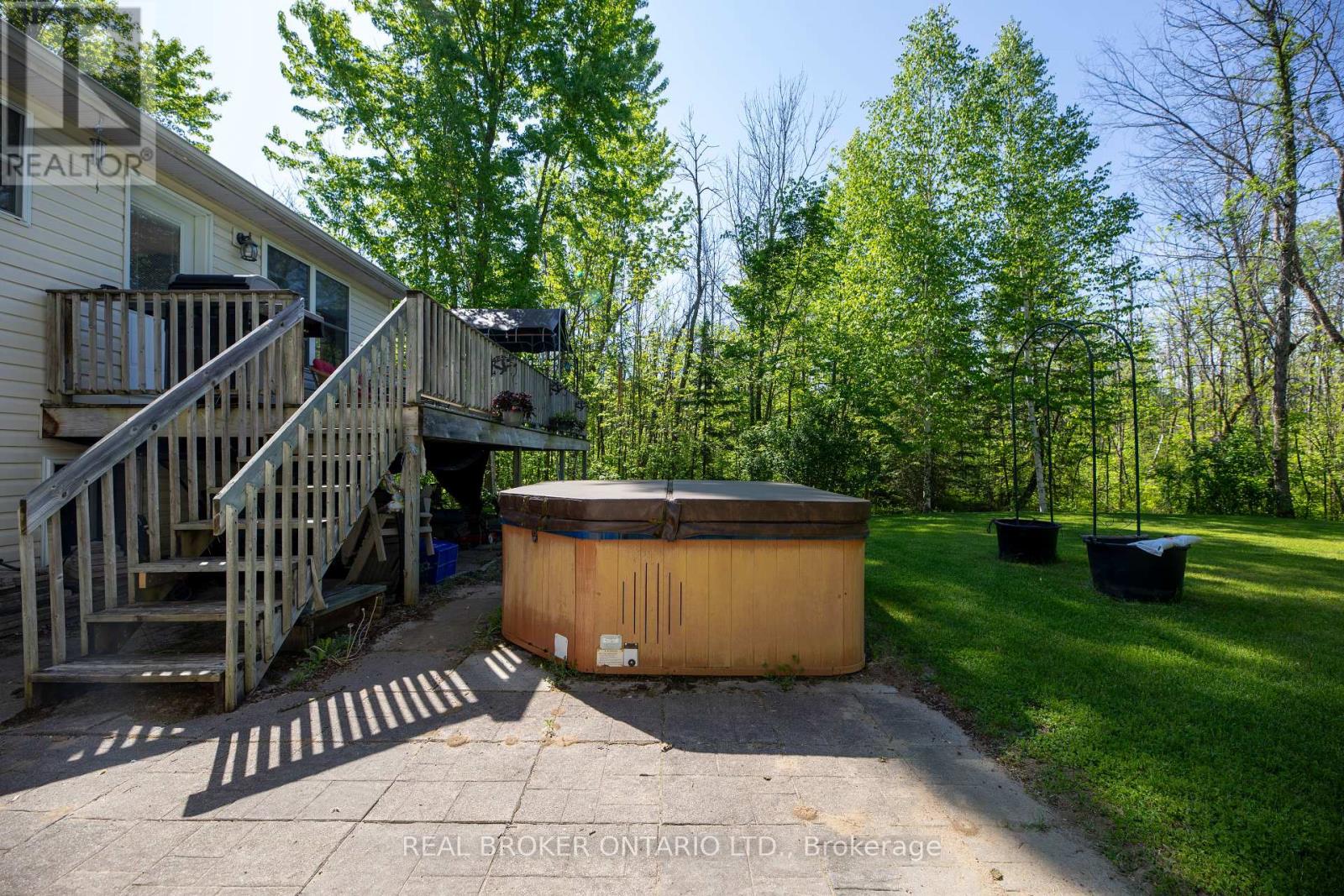 988 County 44 Road, North Grenville, Ontario  K0G 1T0 - Photo 30 - X12423966