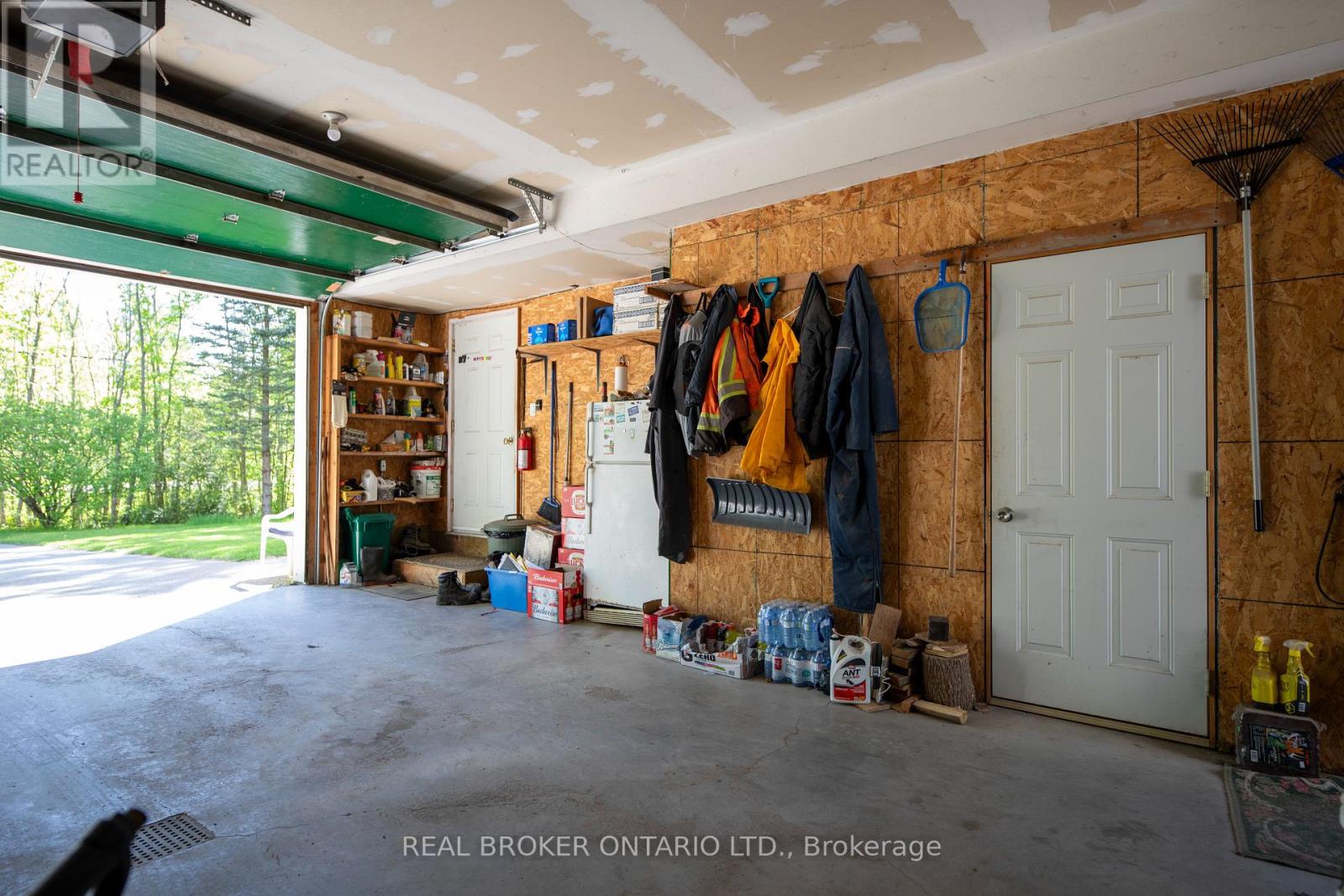 988 County 44 Road, North Grenville, Ontario  K0G 1T0 - Photo 37 - X12423966