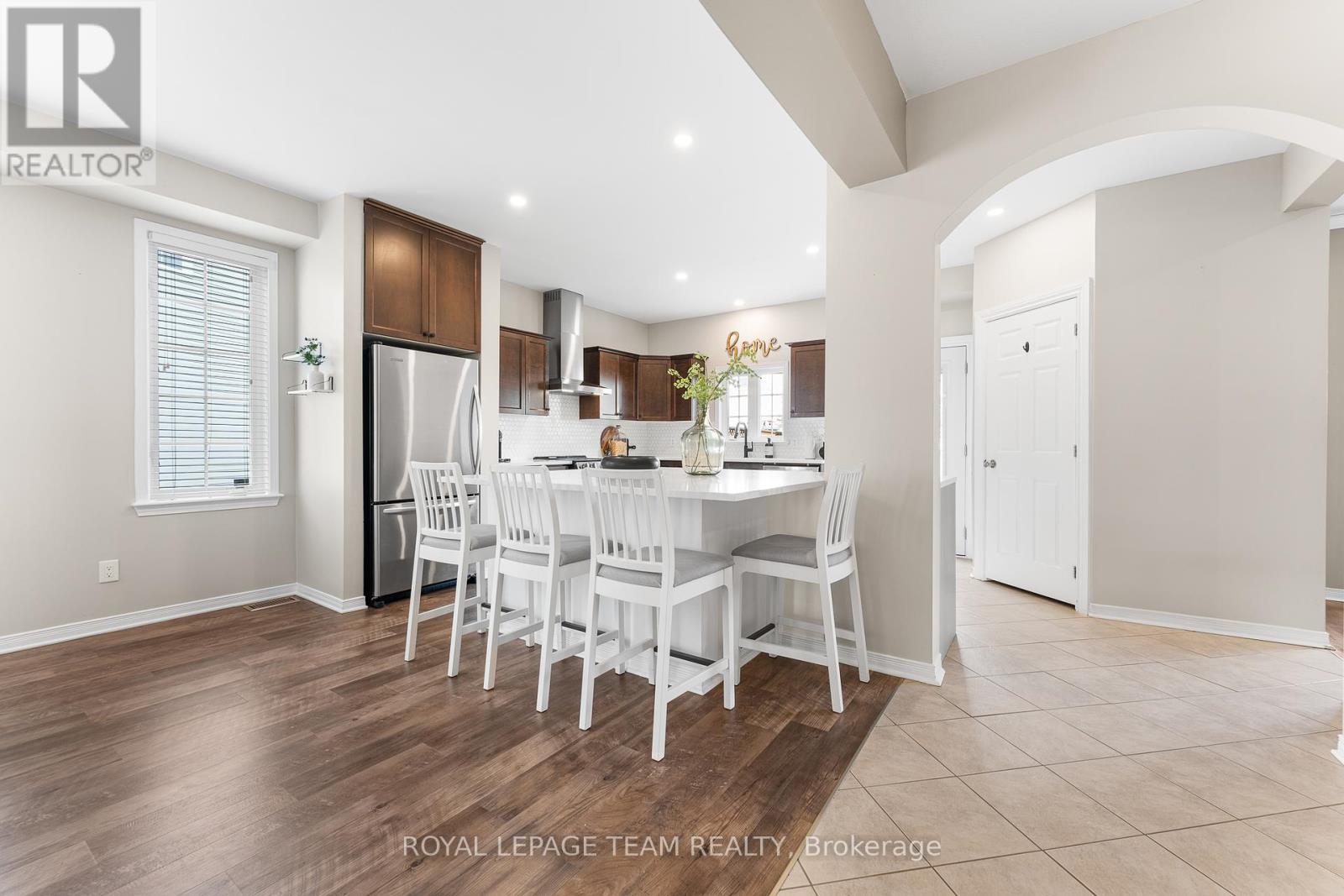 213 Pendra Way, Ottawa, Ontario  K2W 0A6 - Photo 10 - X12423968