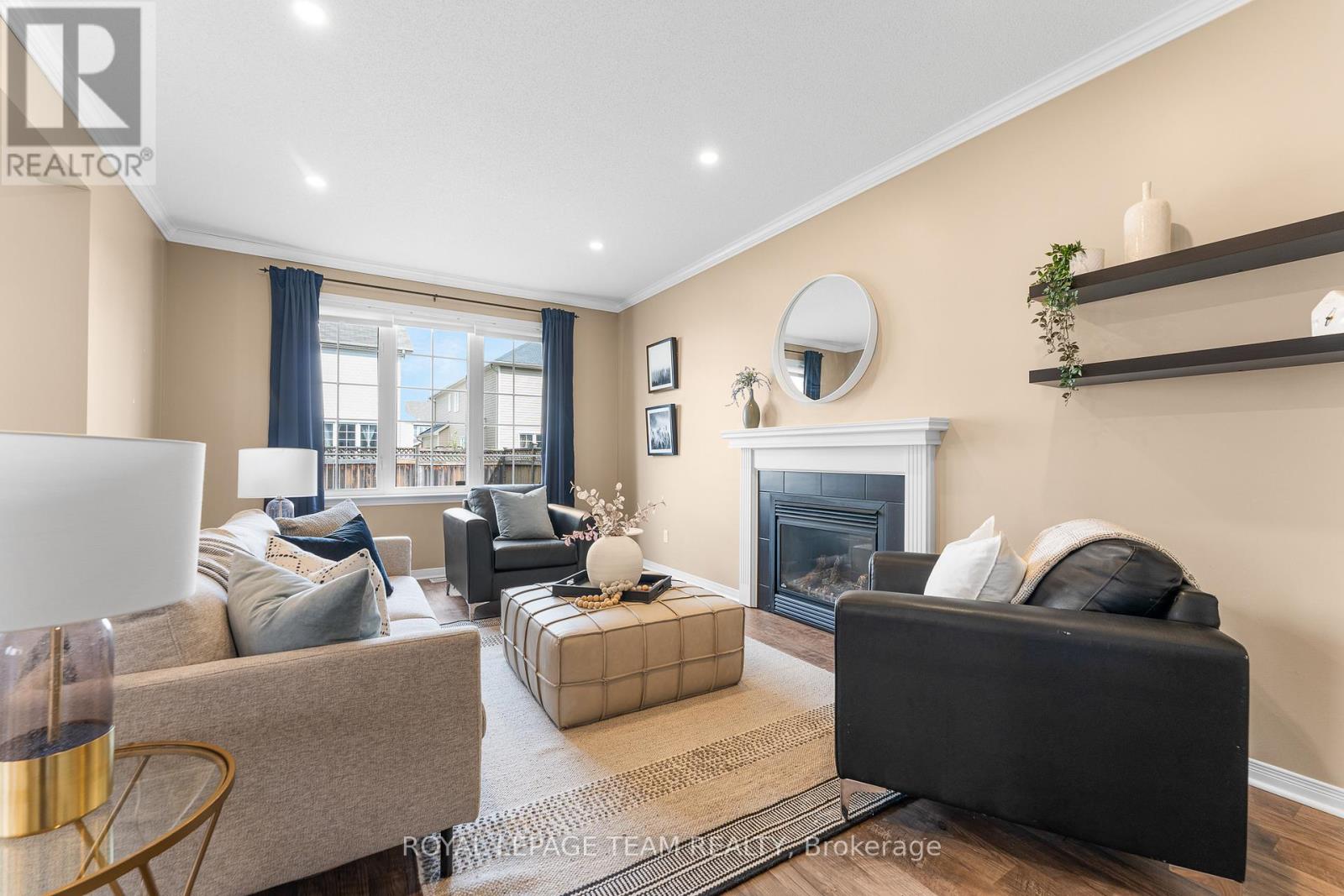213 Pendra Way, Ottawa, Ontario  K2W 0A6 - Photo 15 - X12423968