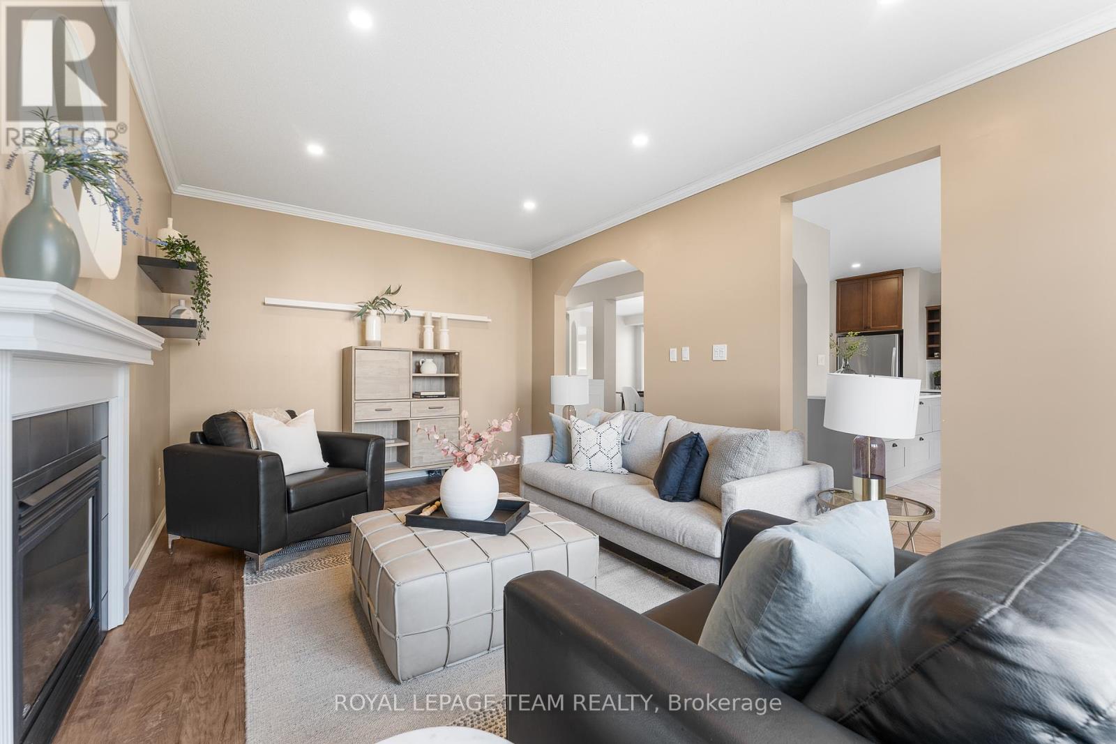 213 Pendra Way, Ottawa, Ontario  K2W 0A6 - Photo 16 - X12423968