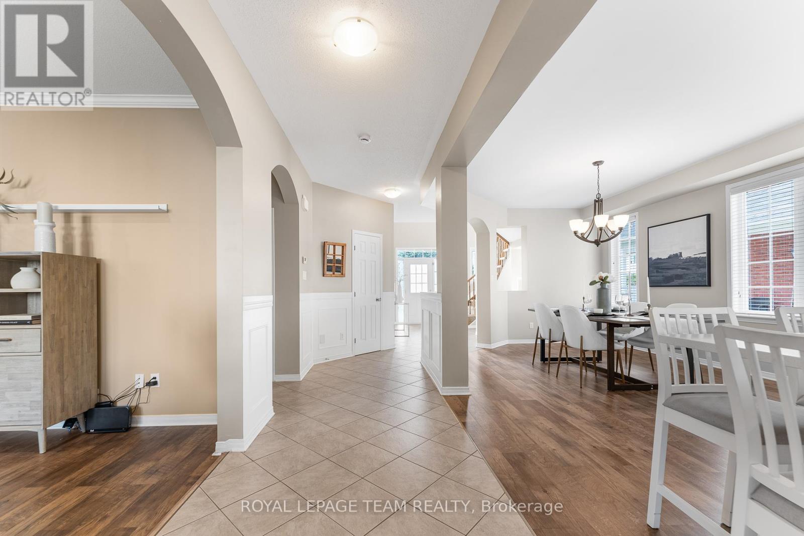 213 Pendra Way, Ottawa, Ontario  K2W 0A6 - Photo 17 - X12423968