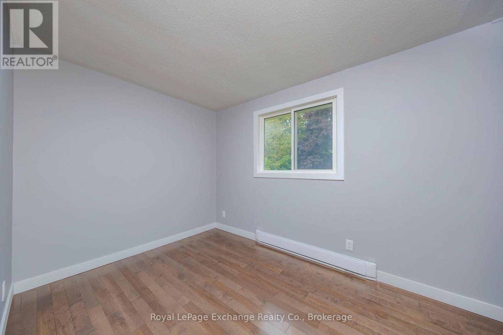 427 Highland Drive, Kincardine, Ontario  N2Z 1X4 - Photo 14 - X12423982