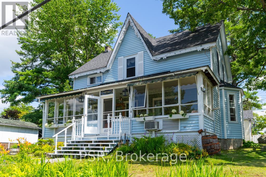 1020 Bala Falls Road, Muskoka Lakes, Ontario  P0C 1A0 - Photo 10 - X12424006