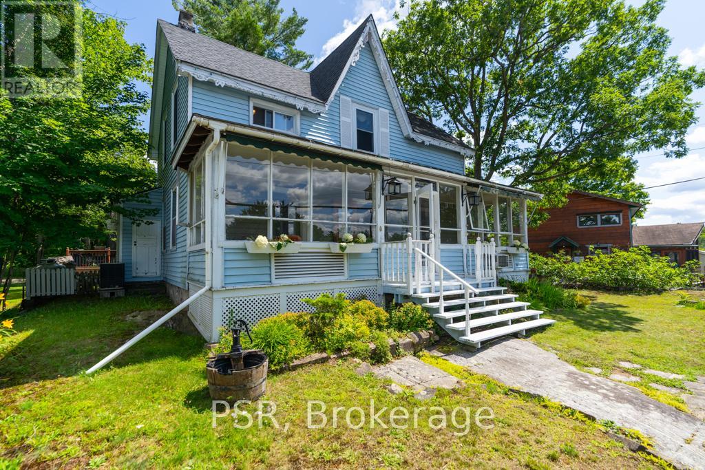 1020 Bala Falls Road, Muskoka Lakes, Ontario  P0C 1A0 - Photo 11 - X12424006