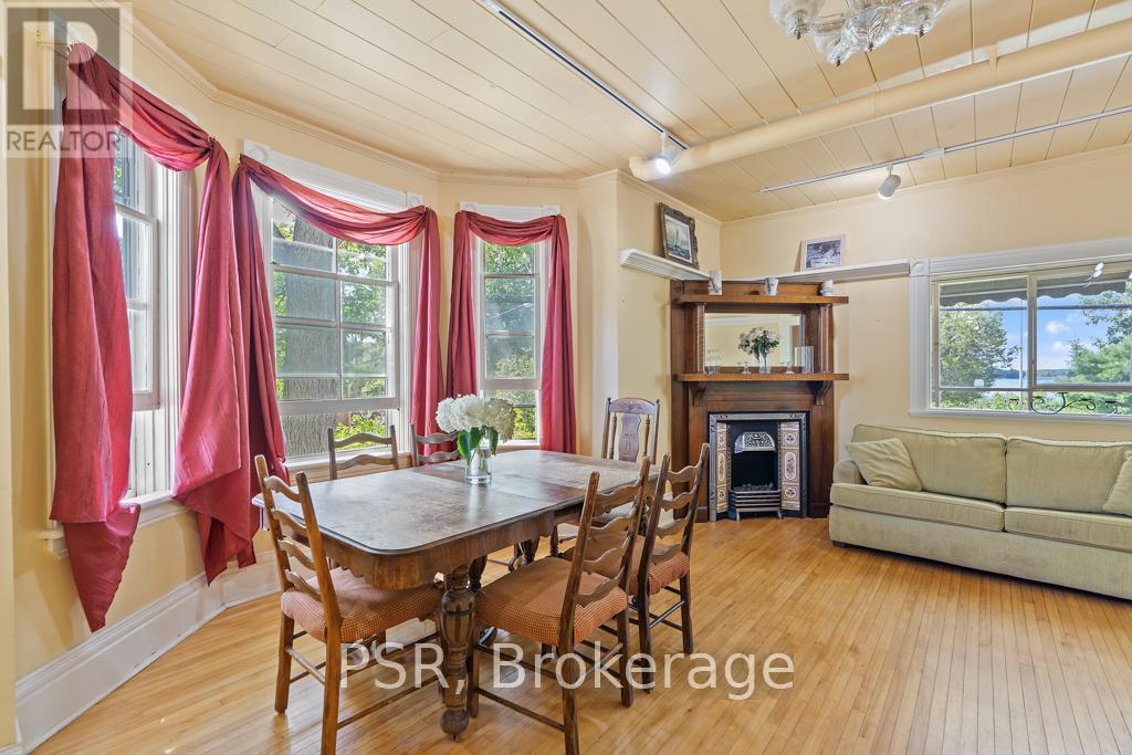 1020 Bala Falls Road, Muskoka Lakes, Ontario  P0C 1A0 - Photo 18 - X12424010