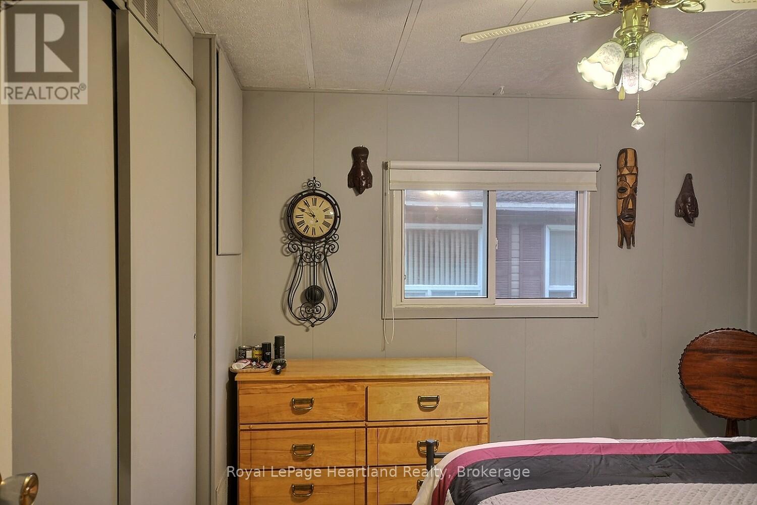 35 Kalisch Avenue, South Huron, Ontario  N0M 1S3 - Photo 18 - X12424051