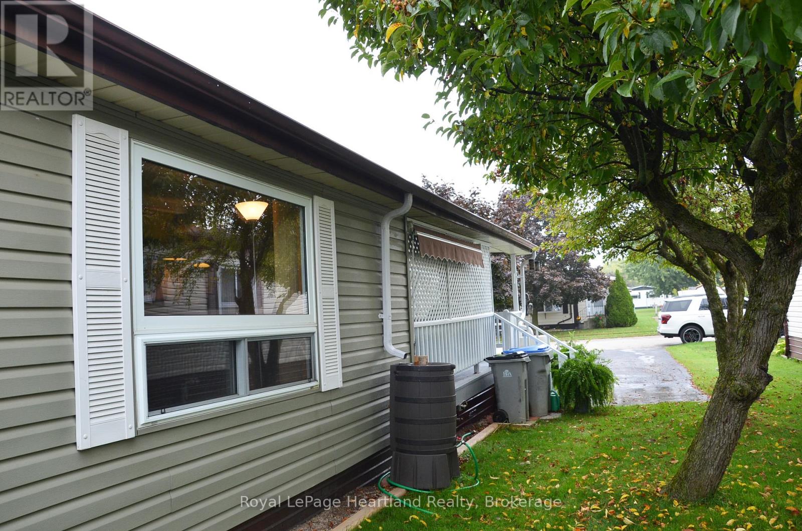 35 Kalisch Avenue, South Huron, Ontario  N0M 1S3 - Photo 23 - X12424051