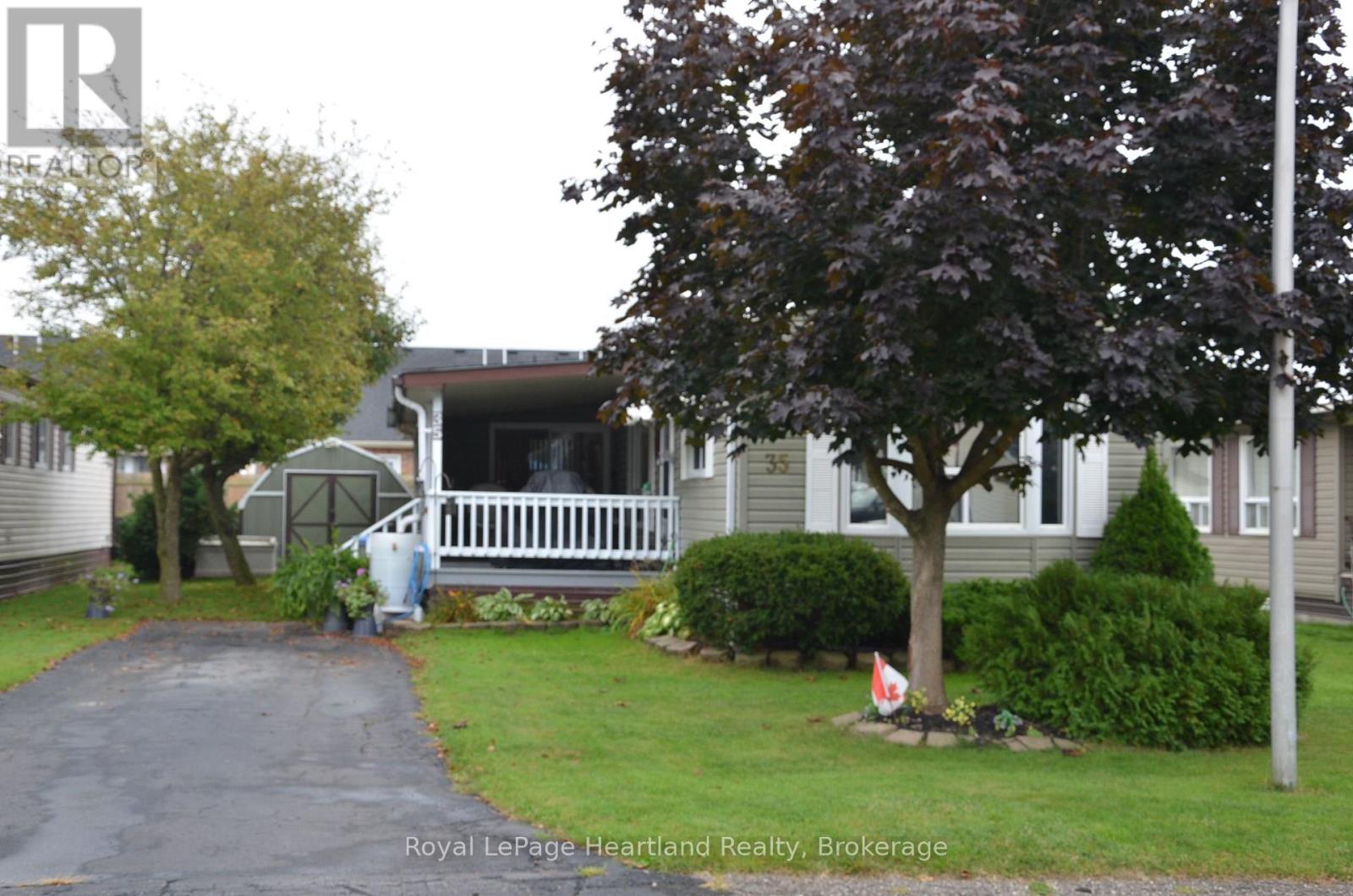 35 Kalisch Avenue, South Huron, Ontario  N0M 1S3 - Photo 25 - X12424051